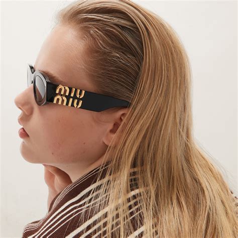 sunglasses miu miu sale|miumiu zonnebrillen dames.